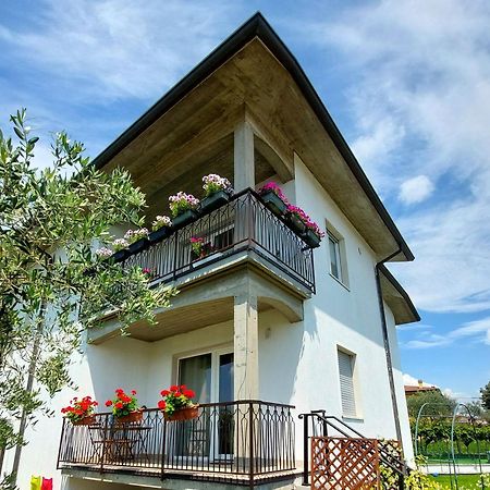 Villa Dolcitalia Tra Gardaland E Le Terme Di Cola Lazise Экстерьер фото